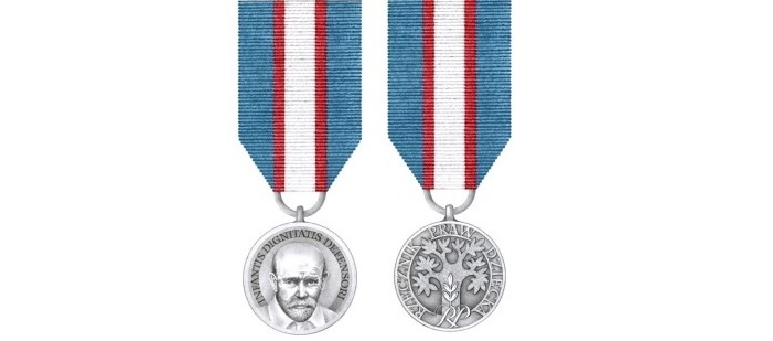 http://m.82-200.pl/2017/01/orig/medal-416.jpg