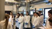 Zajęcia laboratoryjne uczniów II LO na Wydziale Chemii UG
