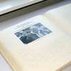 Księga kondolencyjna poświęcona prezydentowi Pawłowi Adamowiczowi wystawiona w urzędzie miasta 