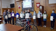 Rowery nagrodą Konkursu Wiedzy o Bezpieczeństwie w Ruchu Drogowym dla uczniów podstawówek 