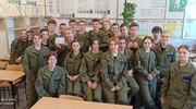 „Zamiast kwiatka niosę pomoc” w klasie wojskowej w ZSP 4 Malbork