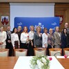 Nagrody Burmistrza dla wyróżnionych dyrektorów i nauczycieli