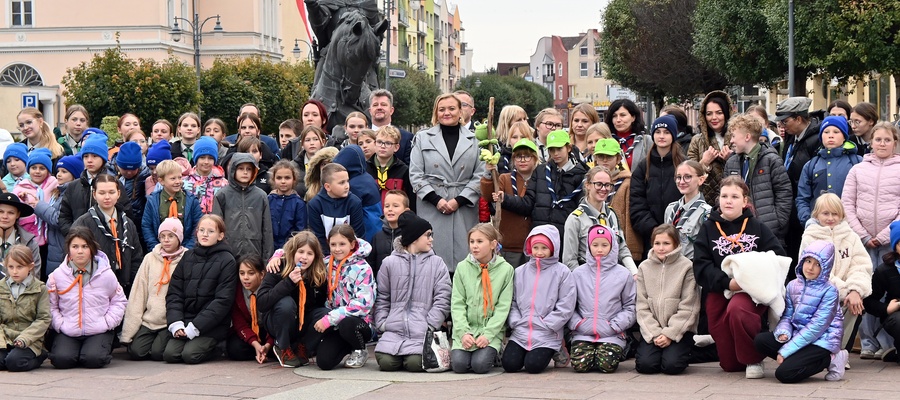 Uroczysty apel z okazji jubileuszu 80-lecia Hufca ZHP Malbork