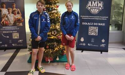 Medalowe starty pływaków MAL WOPR na zakończenie roku