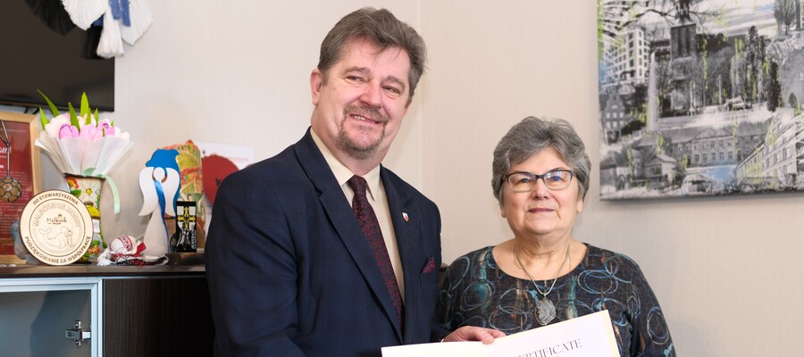 Burmistrz z Wandą Wolak