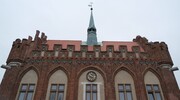 Ratusz Staromiejski odzyskuje dawny blask. Trwa końcowy etap prac remontowych