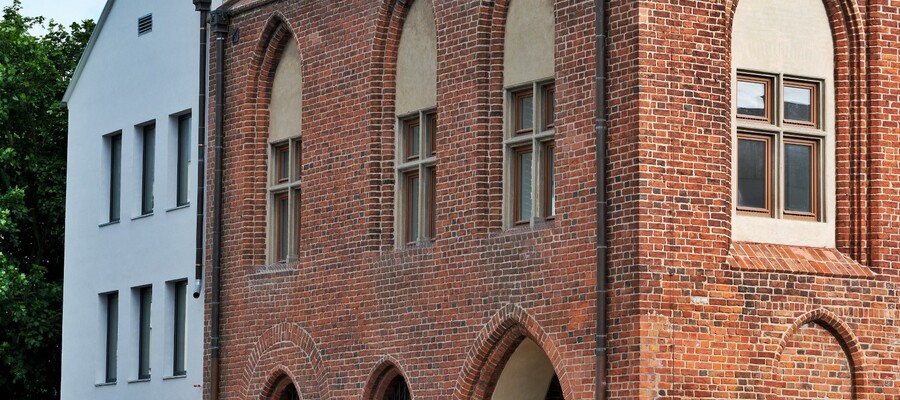 Remont Ratusza Staromiejskiego: świadectwo różnych etapów historii miasta