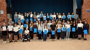 Burmistrz nagrodził uzdolnionych uczniów stypendiami