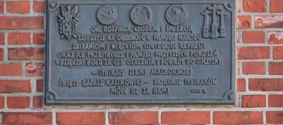 Tablica poświęcona Sybirakom