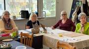 Twórcze spotkanie przy glinie - malborscy Seniorzy poznali tajniki lepienia z gliny