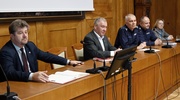 Pilne spotkanie służb z dyrektorami szkół podstawowych i przedszkoli. Bezpieczeństwo dzieci i młodzieży priorytetem